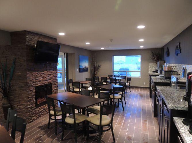 Western Star Inn & Suites Stoughton 외부 사진